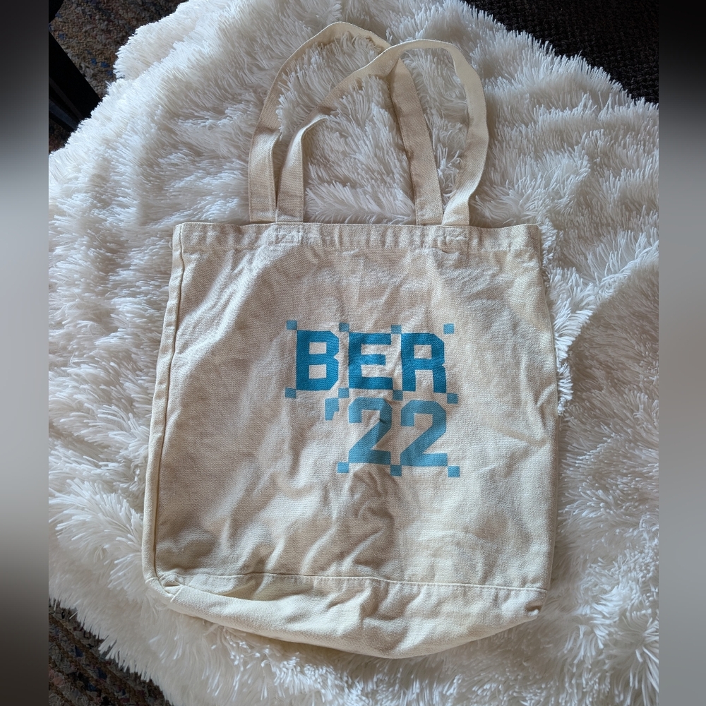 { Tracksmith } Berlin Marathon '22 Canvas Tote